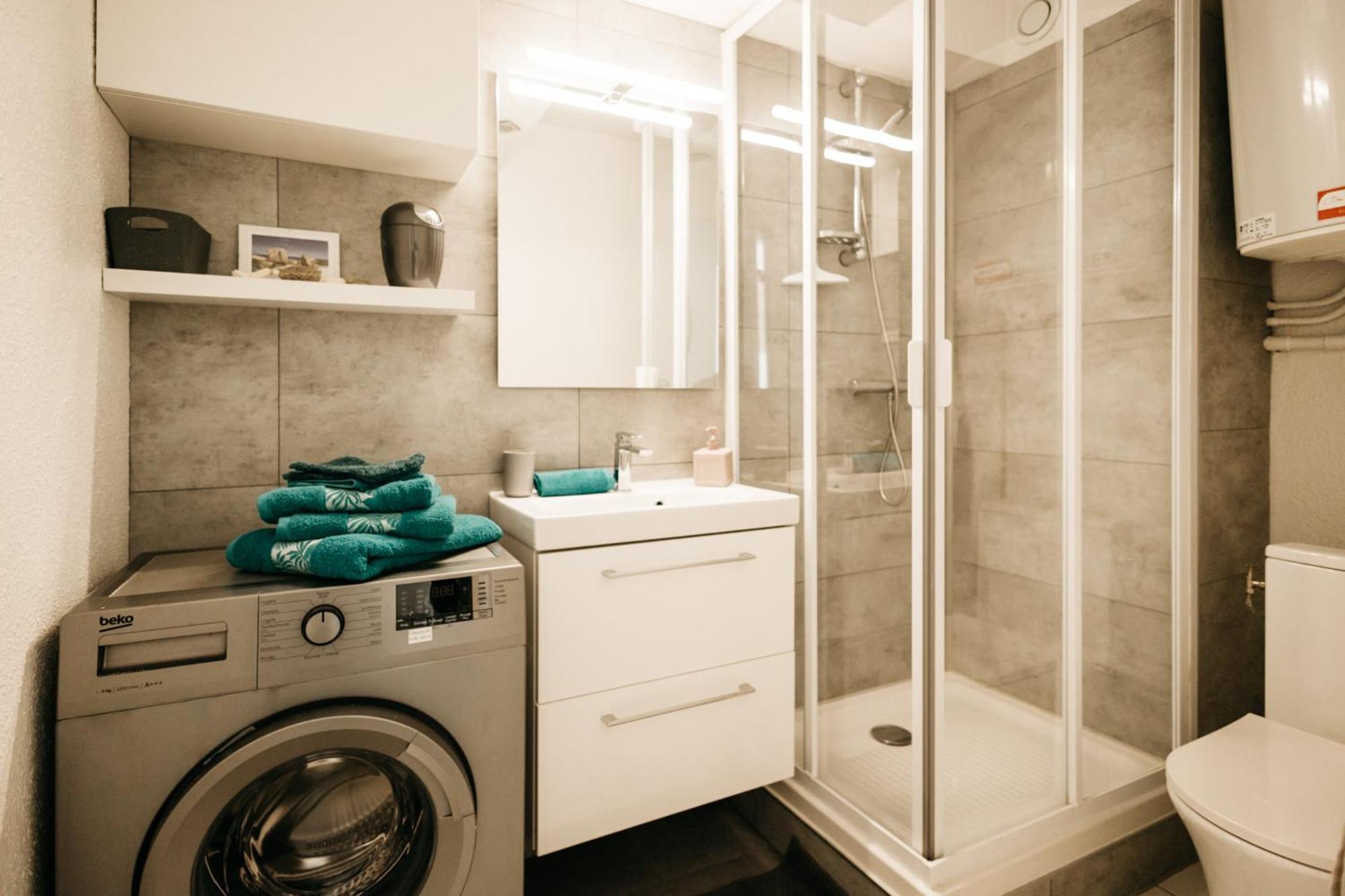 Appartement Cosy T1, A 10 Minutes A Pieds Des Plages Fréjus
