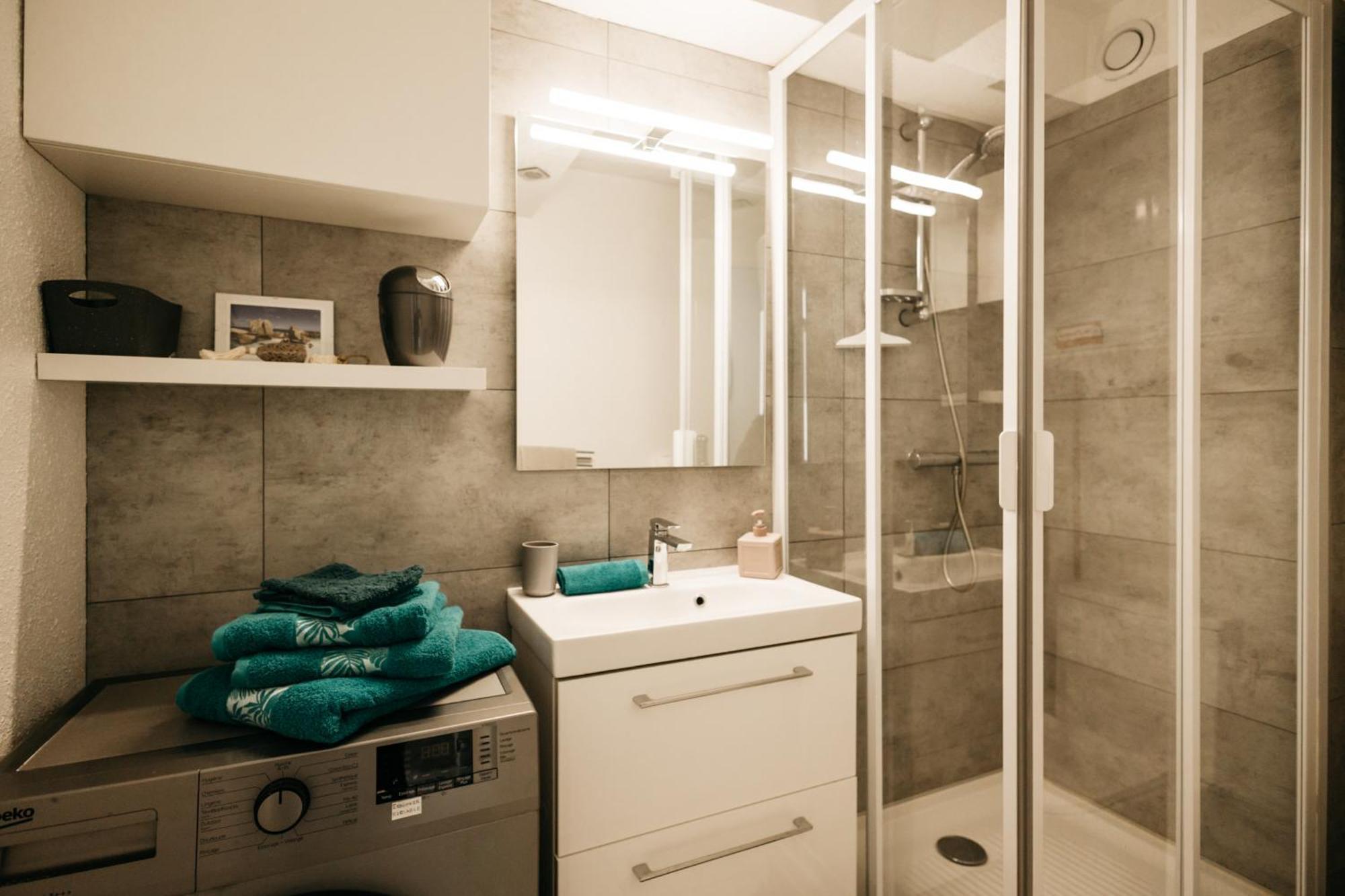 Appartement Cosy T1, A 10 Minutes A Pieds Des Plages Fréjus